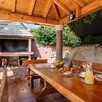 Antura With Private Heated 50sqm Pool, 3 Bedrooms, 3 Bathrooms, And Gym Villa