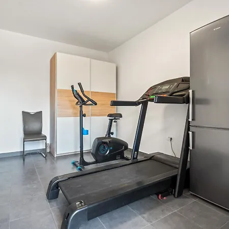 Villa Antura With Private Heated 50sqm Pool, 3 Bedrooms, 3 Bathrooms, And Gym *