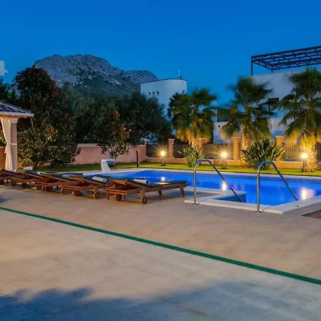 Antura With Private Heated 50sqm Pool, 3 Bedrooms, 3 Bathrooms, And Gym *
