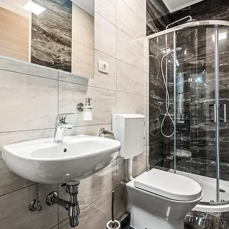 Antura With Private Heated 50sqm Pool, 3 Bedrooms, 3 Bathrooms, And Gym Villa